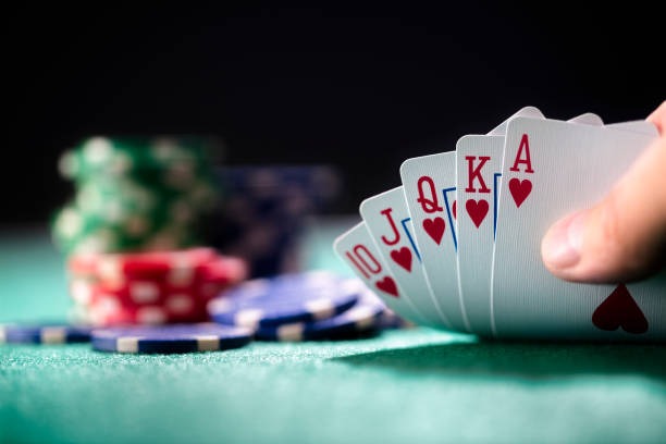 Weekly cashback calculation breakdown showing tier multipliers and eligible game categories